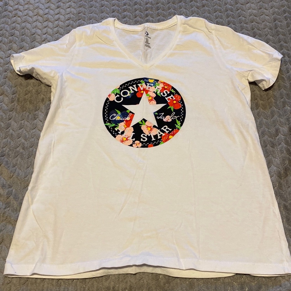 CONVERSE. Women’s tshirt.